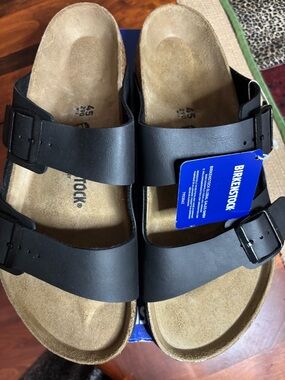 Birkenstock Black Arizona Leather Two-Strap Sandals NWT